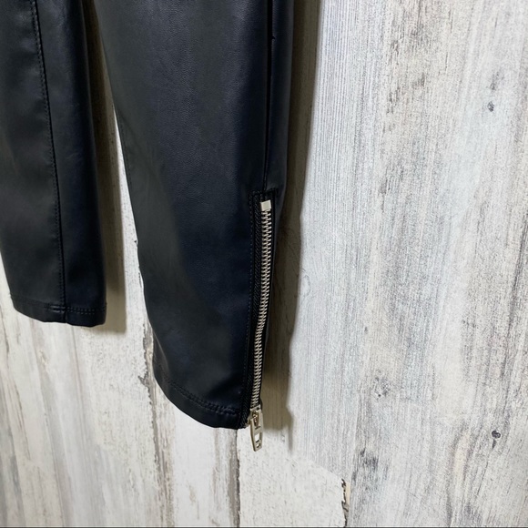 BlankNYC Black Vegan Leather Deja Boo Moto Pant - Picture 6 of 14